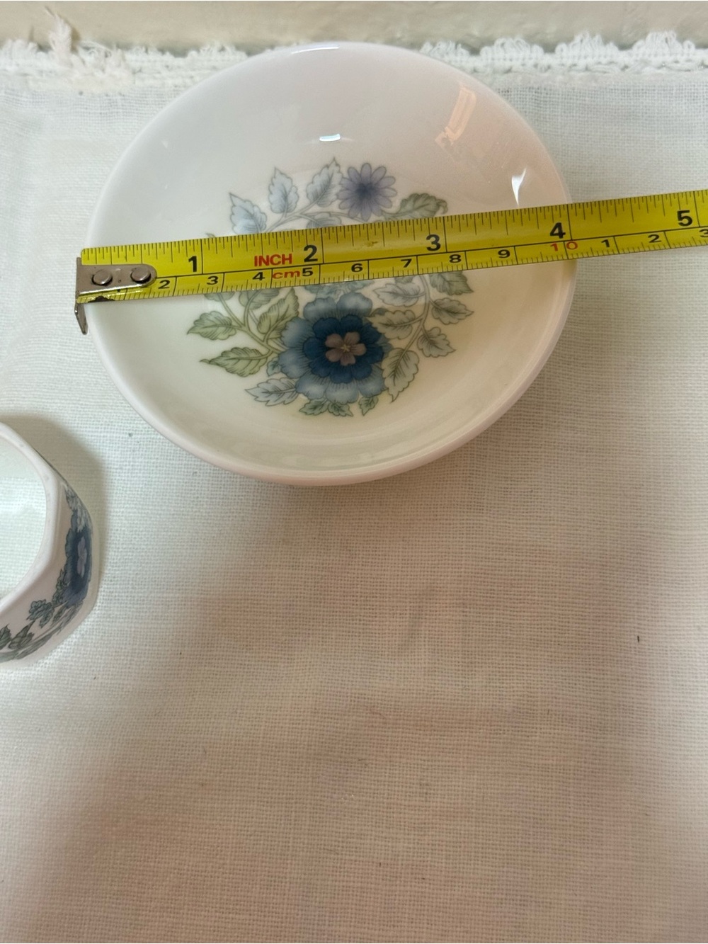 Wedgewood Clementine 5 Piece Set - Picture 14 of 15
